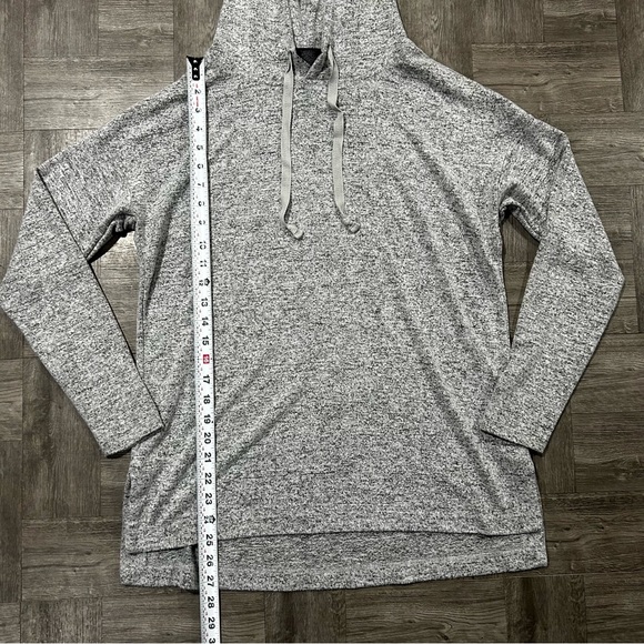 Max and Mia Womens Hoodie Heather Gray Soft Sweater Sweatshirt Size Small - Picture 2 of 6